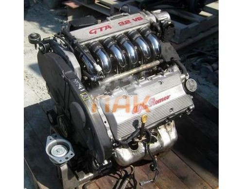 Двигатель на Alfa Romeo 3.2 фото